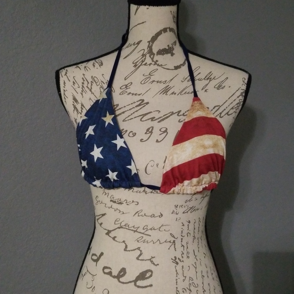 Patriotic Bikini Top NWT